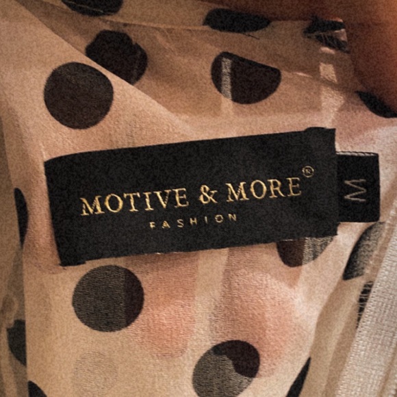 white 'motive & more' dress in black polka dots - Picture 3 of 5